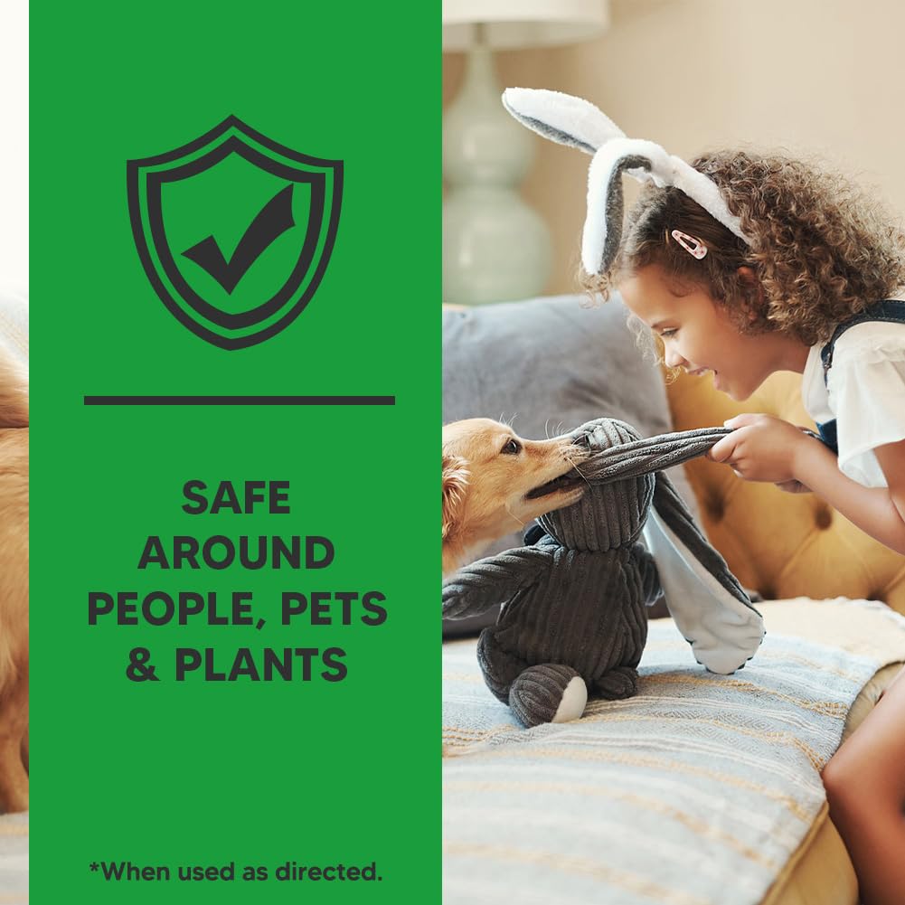 NCSIFDD roach repellent protects kitchens and bathrooms for weeks.