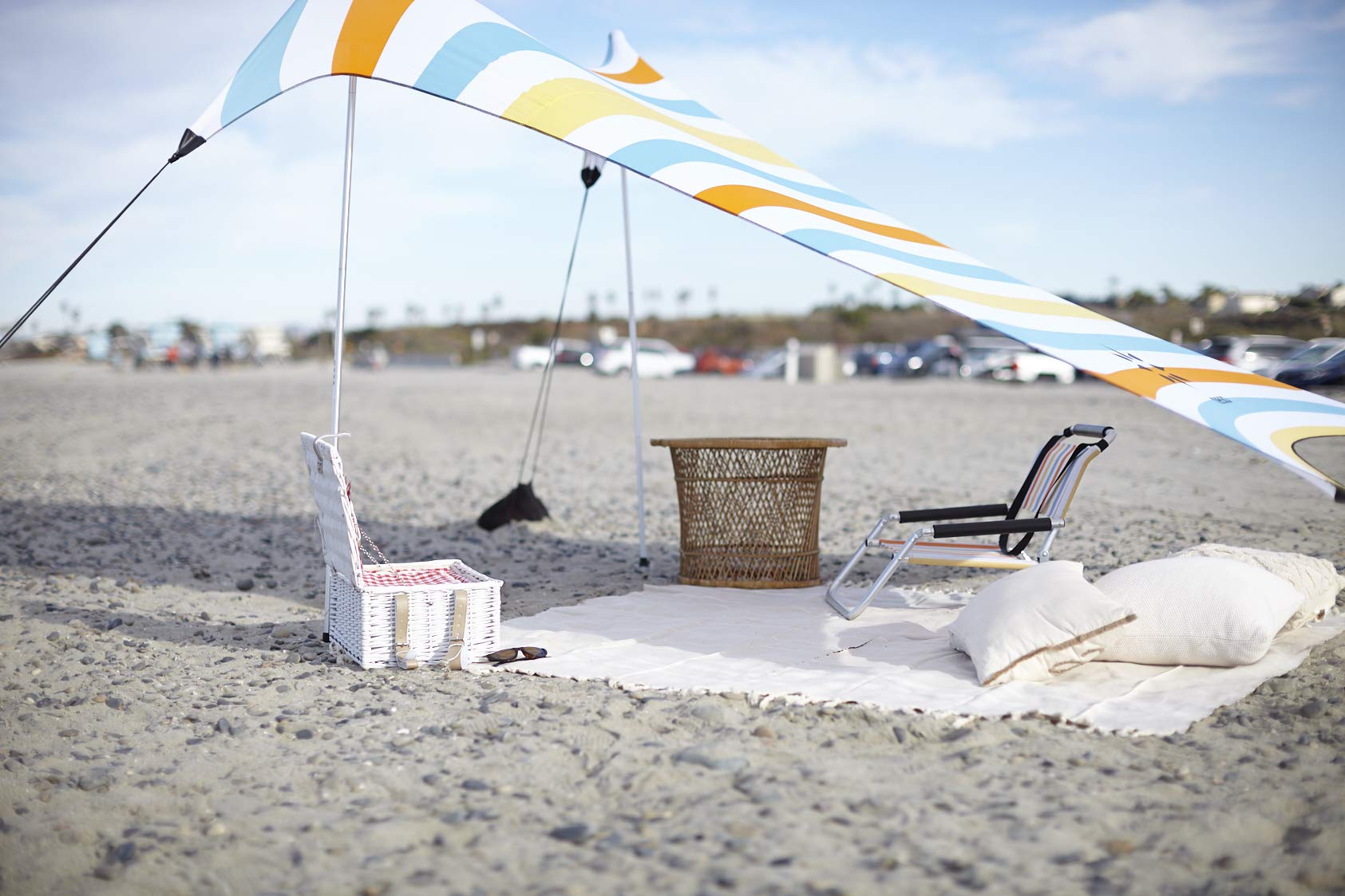 Neso sun shade 7x7 ft delivers ample coverage for a family day.