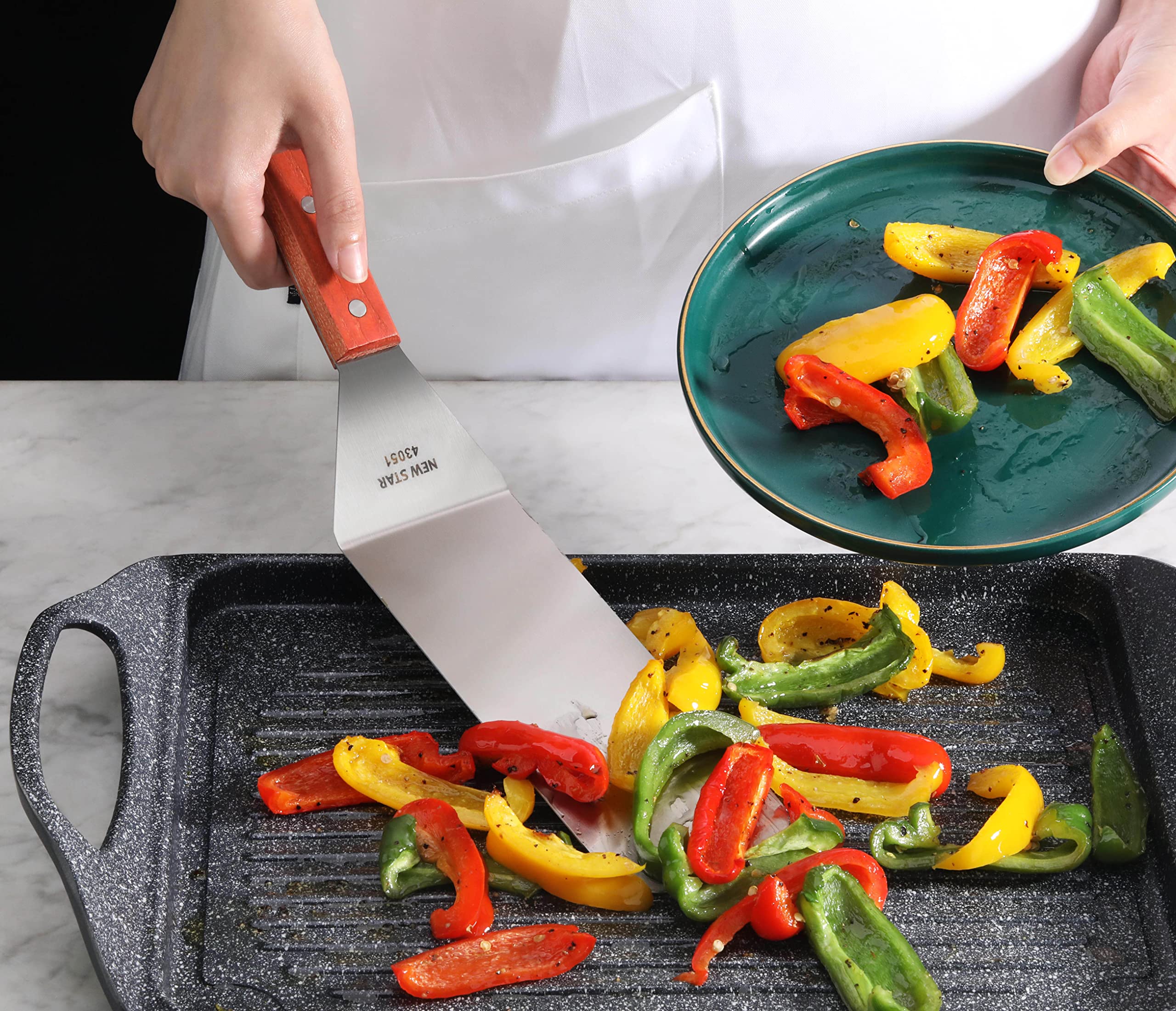 New Star 43051 restaurant-grade spatulas built to endure daily use