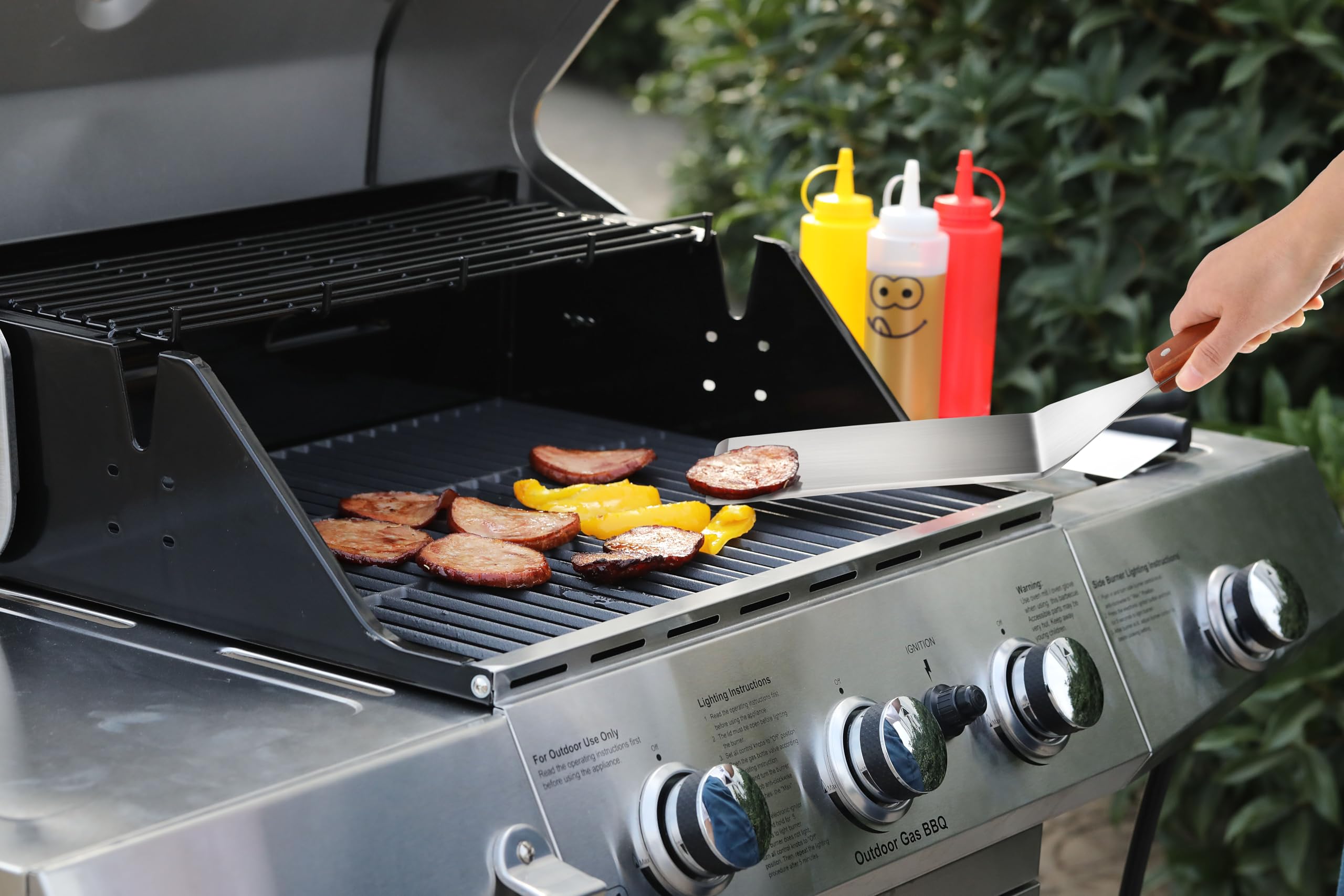 New Star Foodservice 36350 professional-grade spatula ideal for restaurants and catering.