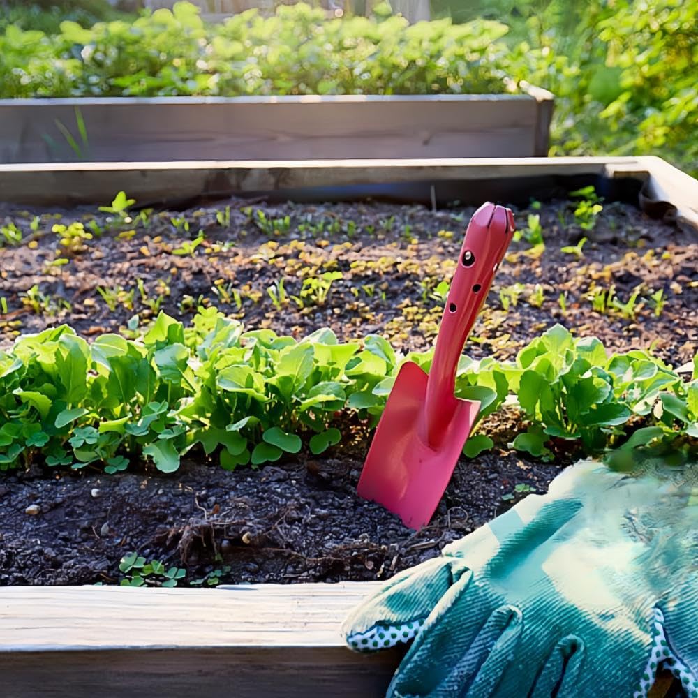 Newflager packaging shows five garden hand shovels ready for gifting.