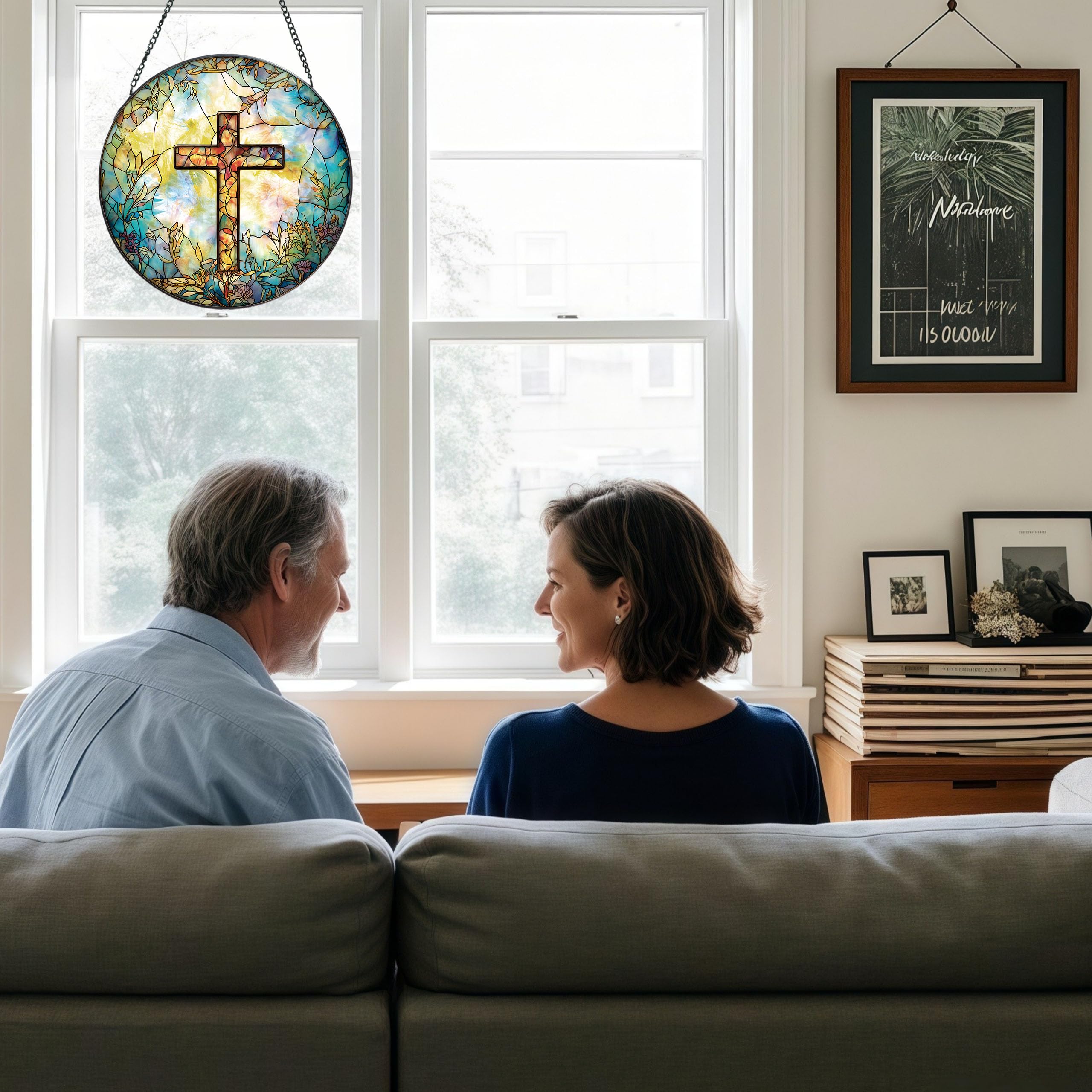 Newyihan church window sun catcher brings decorative light and faith motif