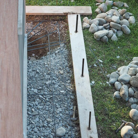 NHZ rust-resistant stake featuring a black powder coat for wet soil use.