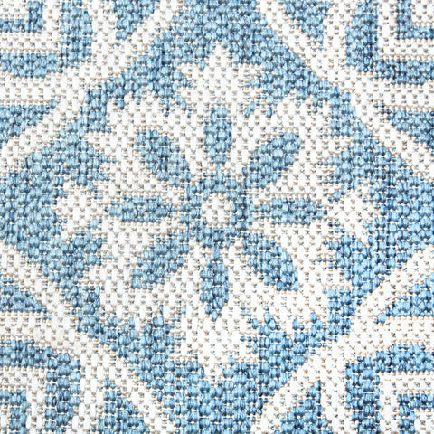Nicole Miller New York Danica rug durable polypropylene fibers.