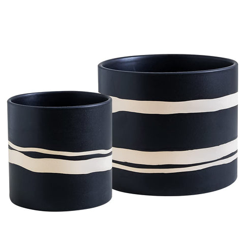 Nihow modern ceramic plant pot with 6-inch diameter, ideal for mid-sized indoor plants.