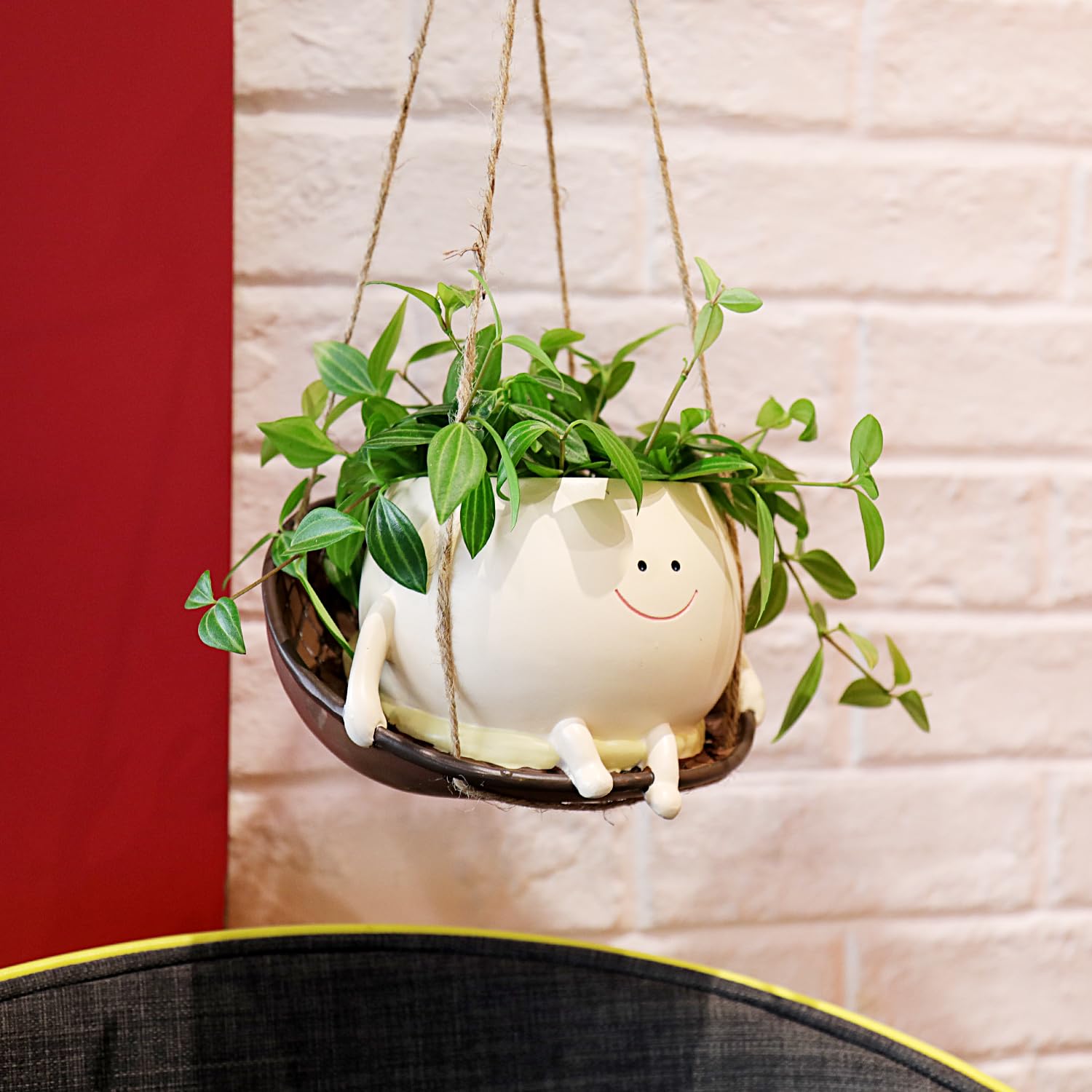 NINIPAPA smile-face planter suited for succulents and small greens on balconies