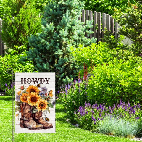 NISEVAN Howdy garden flag is printed double-sided for clear visibility from both directions.