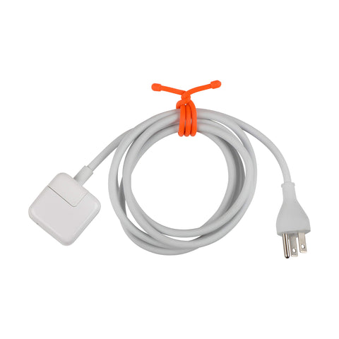 Nite Ize Gear Tie wire-core detail shows bendable strength for customizable organization.