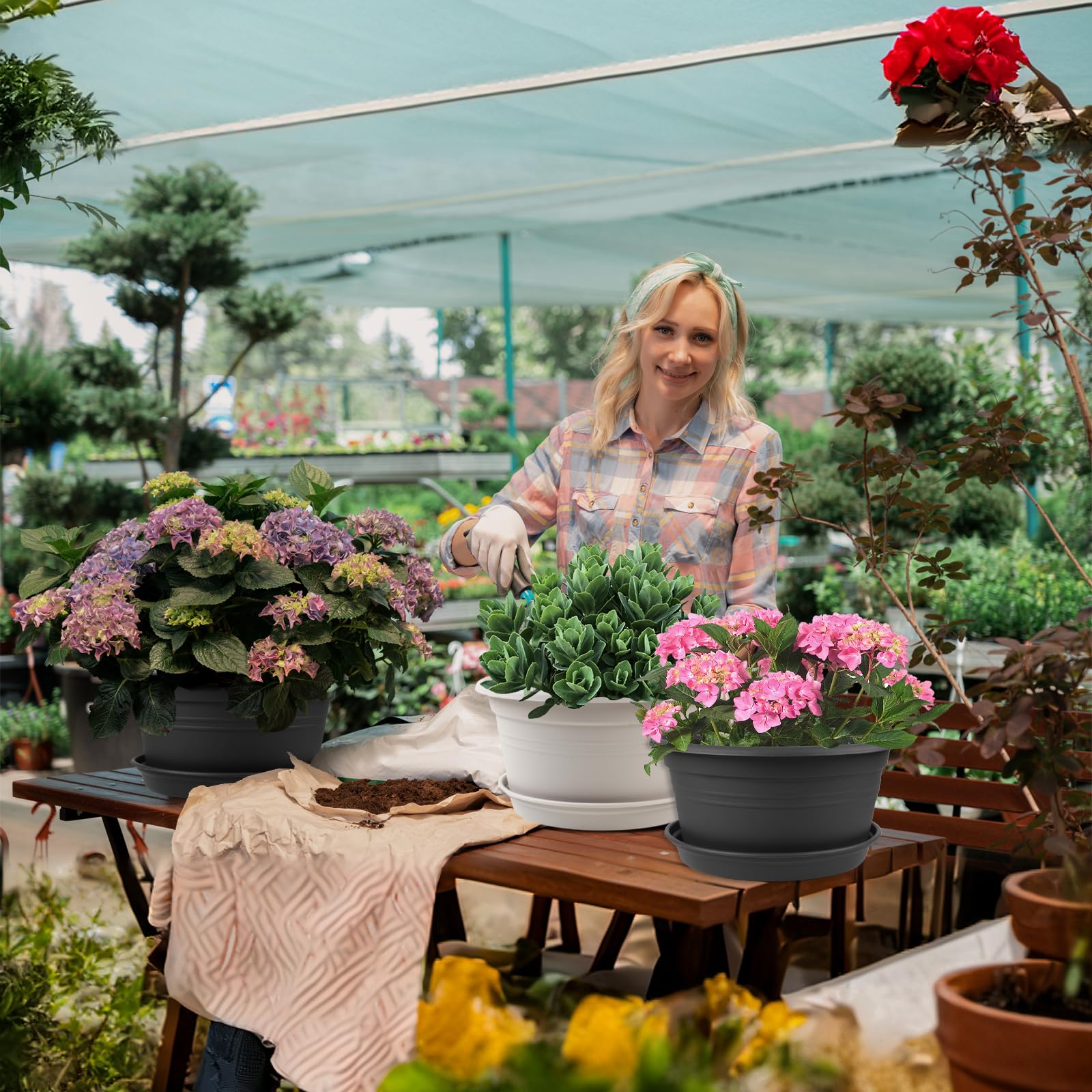 Durable NNARRE polyethylene pots for year-round planting