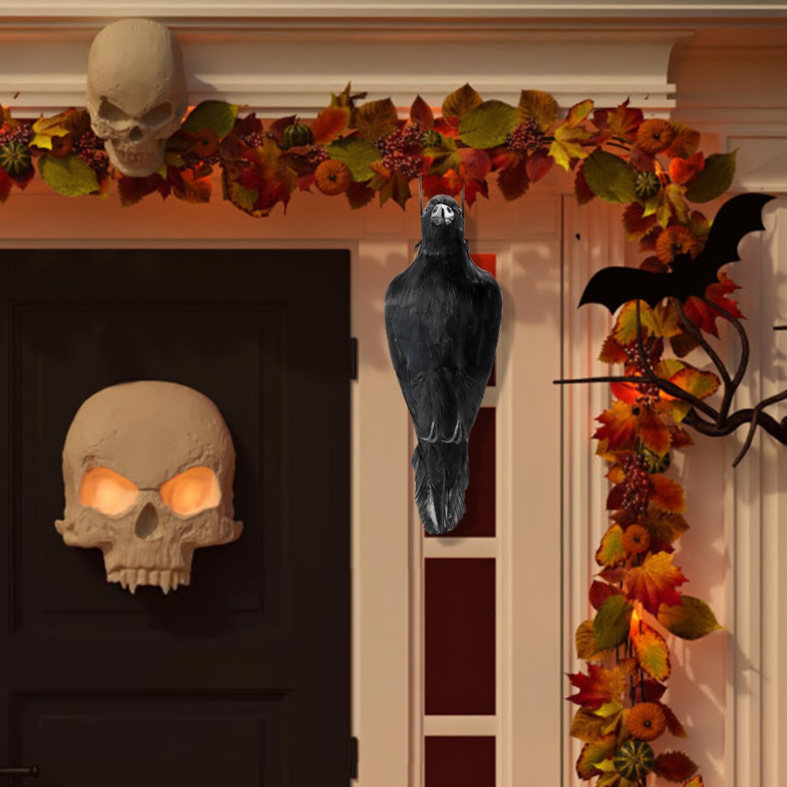 Noamus crow outdoor-garden placement supports porch accents and seasonal setups.