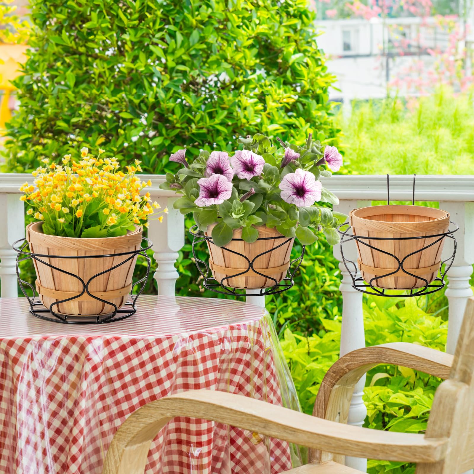 Noamus planters featuring rust-resistant black coating for outdoor use