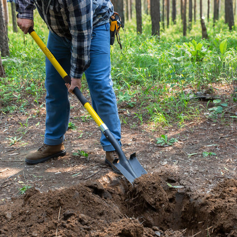 Nohovu shovel in use demonstrates efficient digging and trenching.