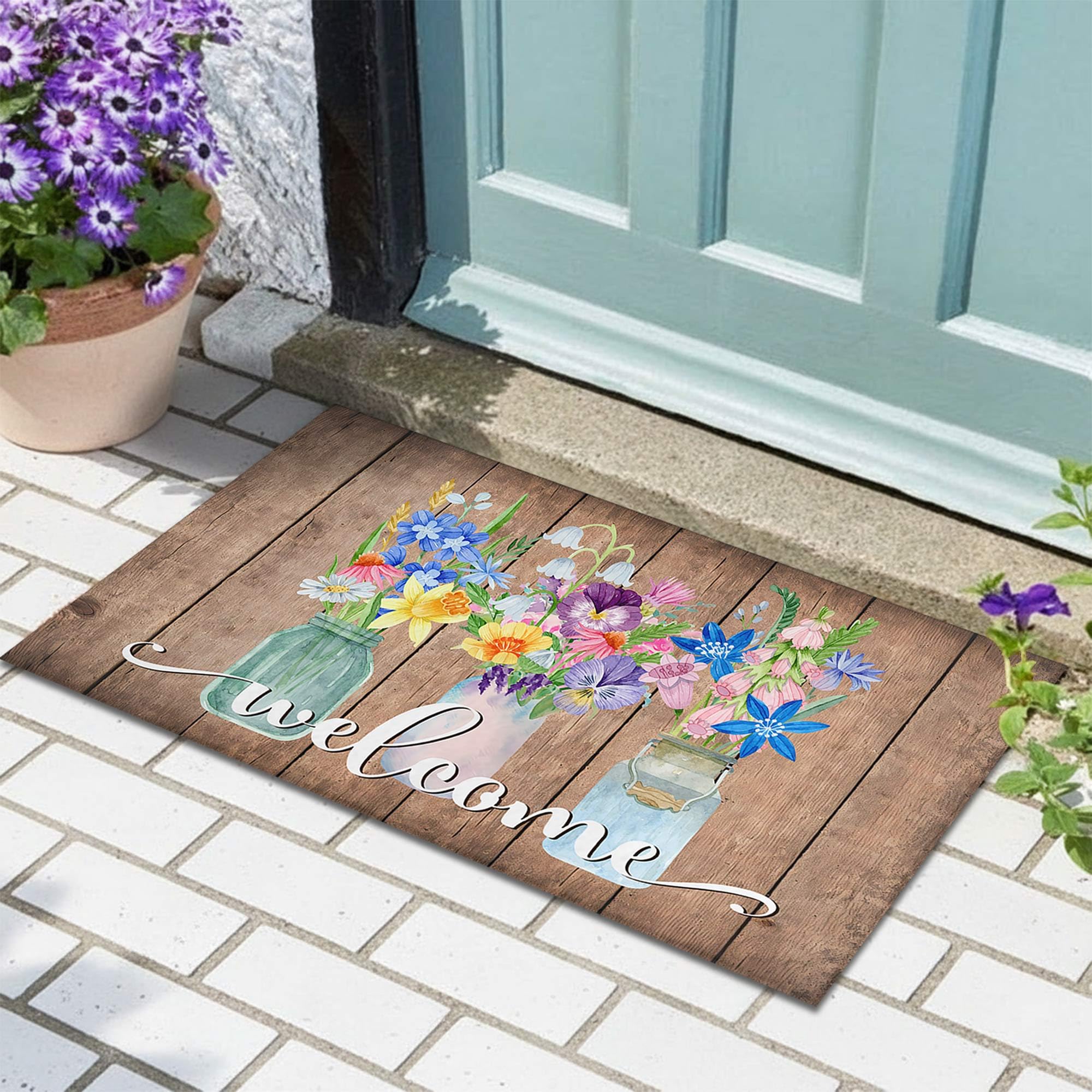 Noulmea non-slip backing keeps the mat in place