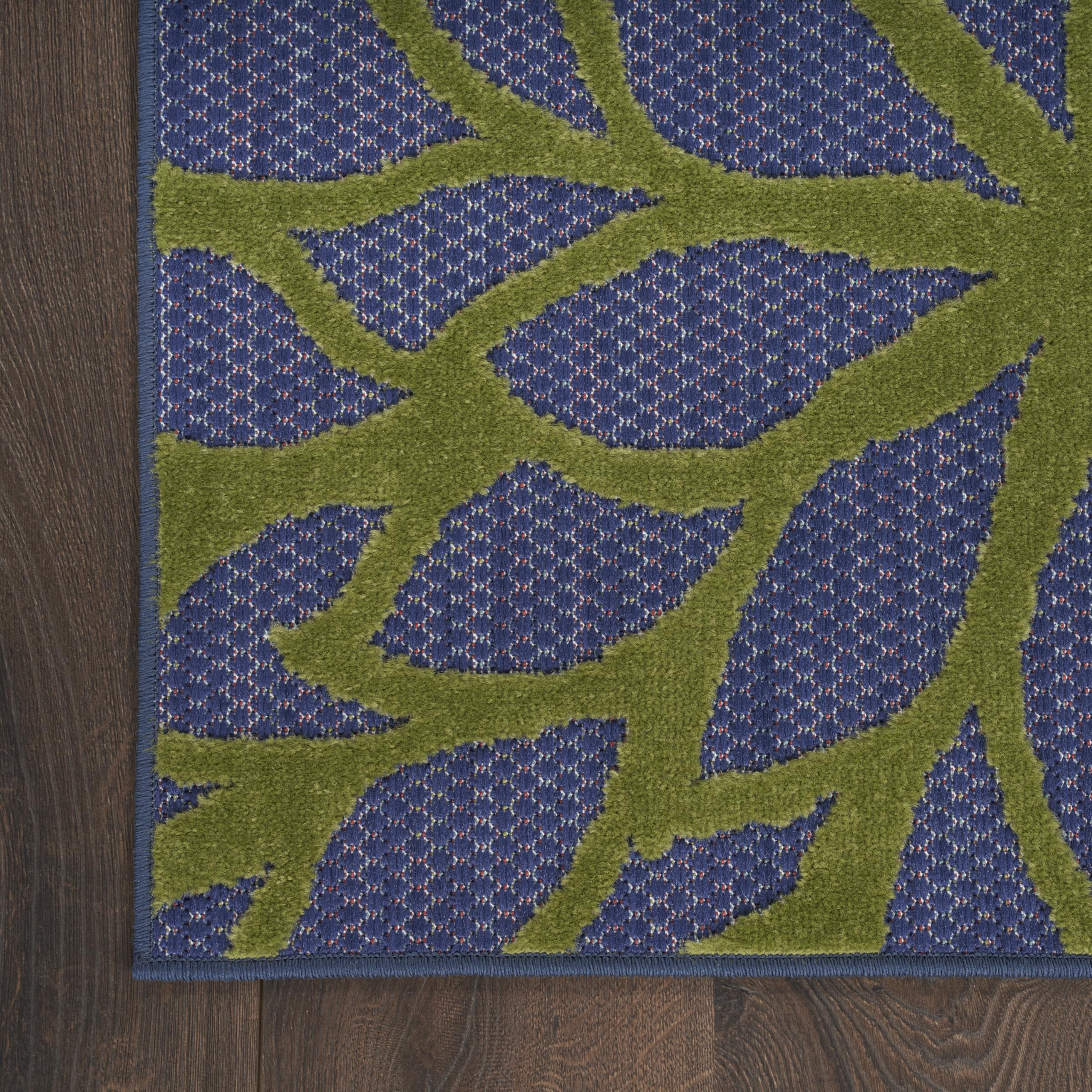 Nourison Aloha easy-cleaning feature supports hose rinsing and quick air drying.