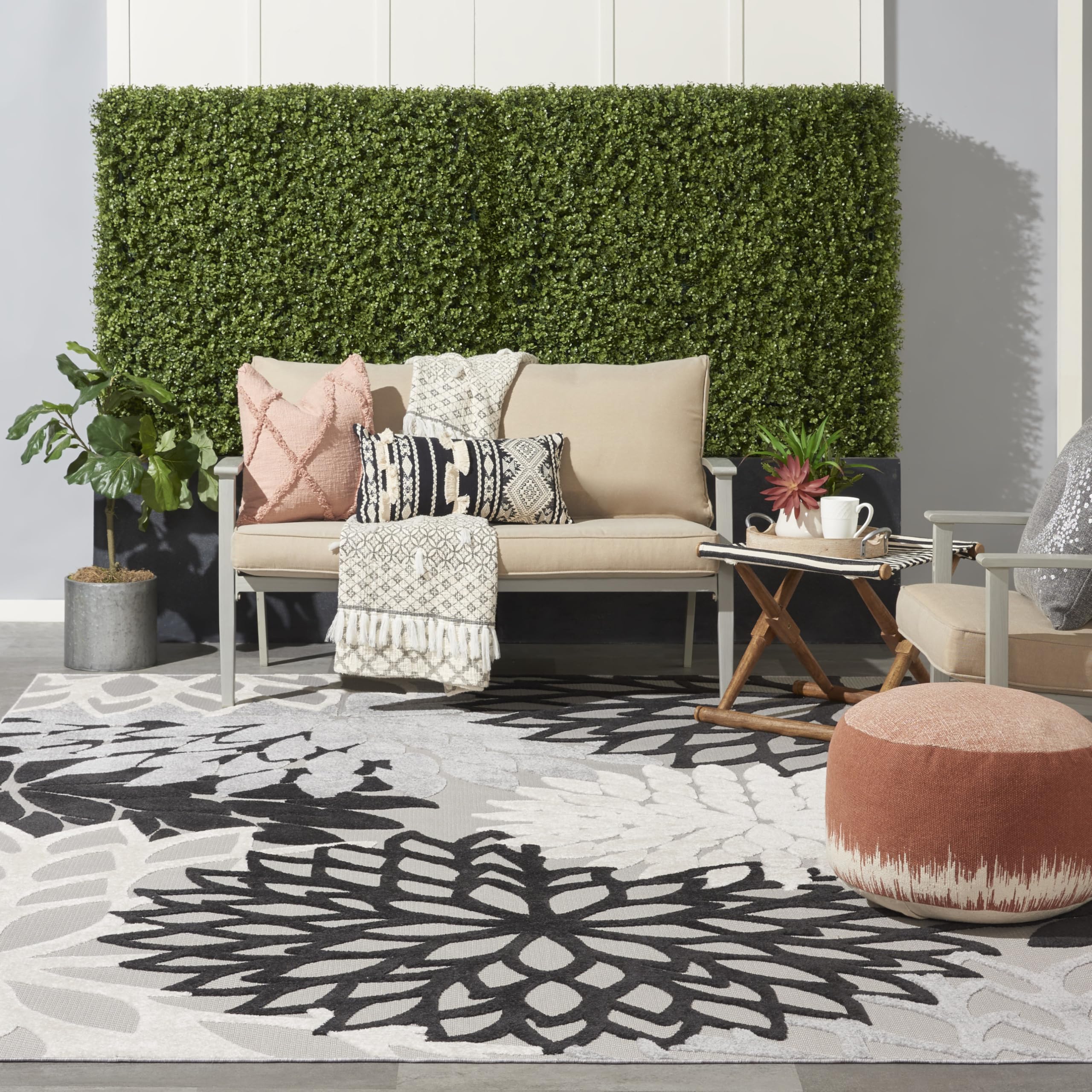 Nourison Aloha high-low pile detail rug with textured outdoor appeal.