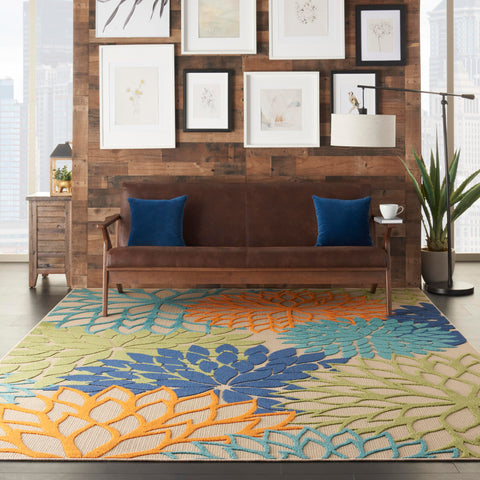 Nourison Aloha high-low pile detail creates visual interest.