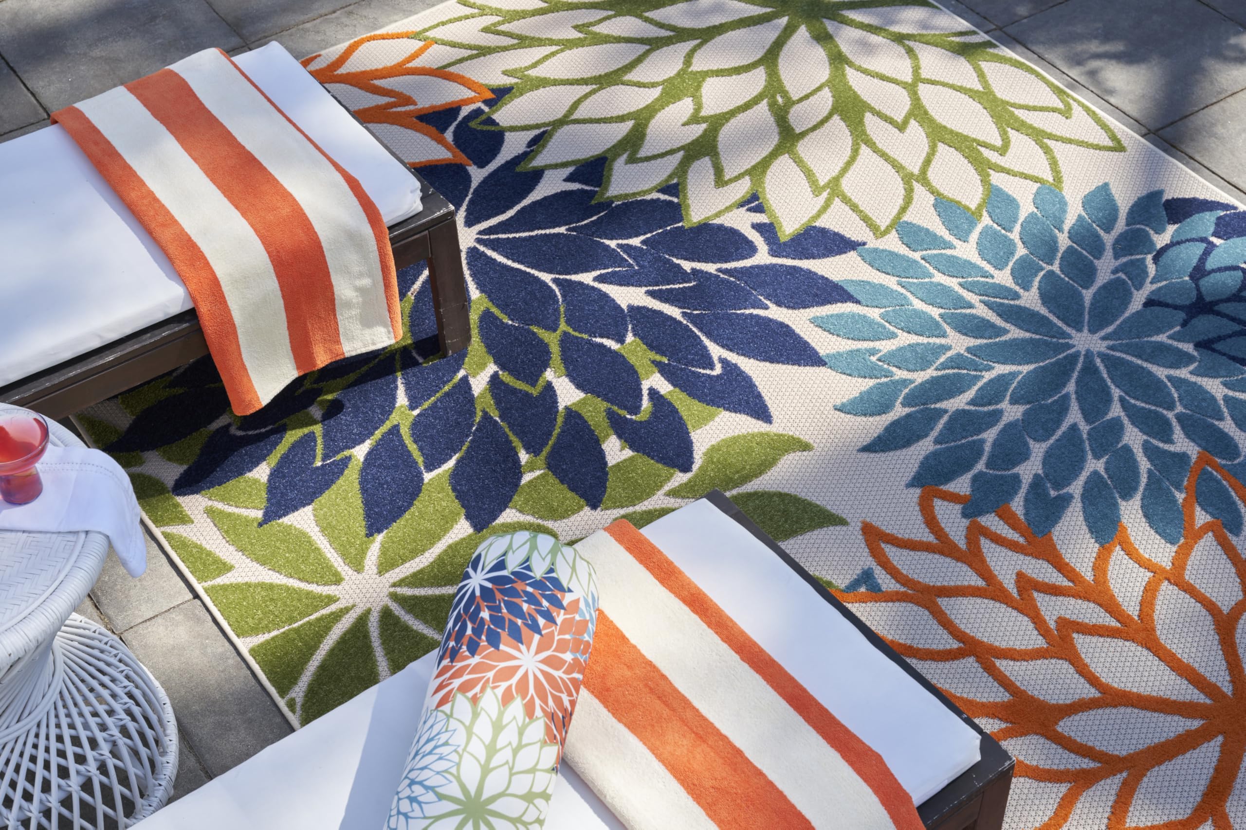 Nourison Aloha multicolor palette brightens any space
