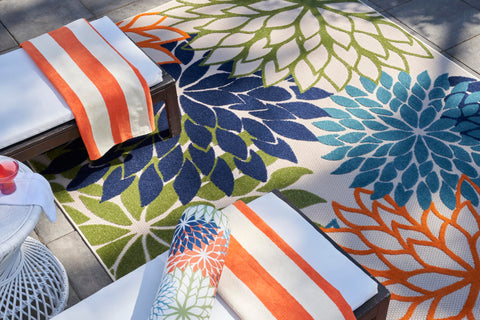 Nourison Aloha multicolor palette brightens any space