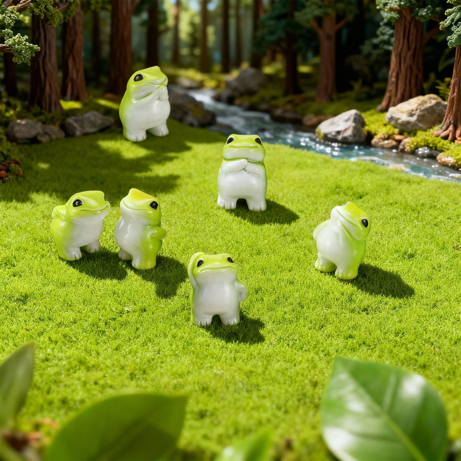 Novabright frog thinking inspires creative mini displays at home.