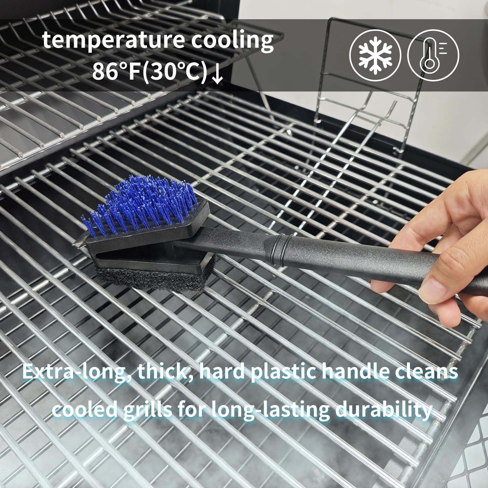 Novaspark absorbent grill sponge aids quick wipe-downs after scrubbing