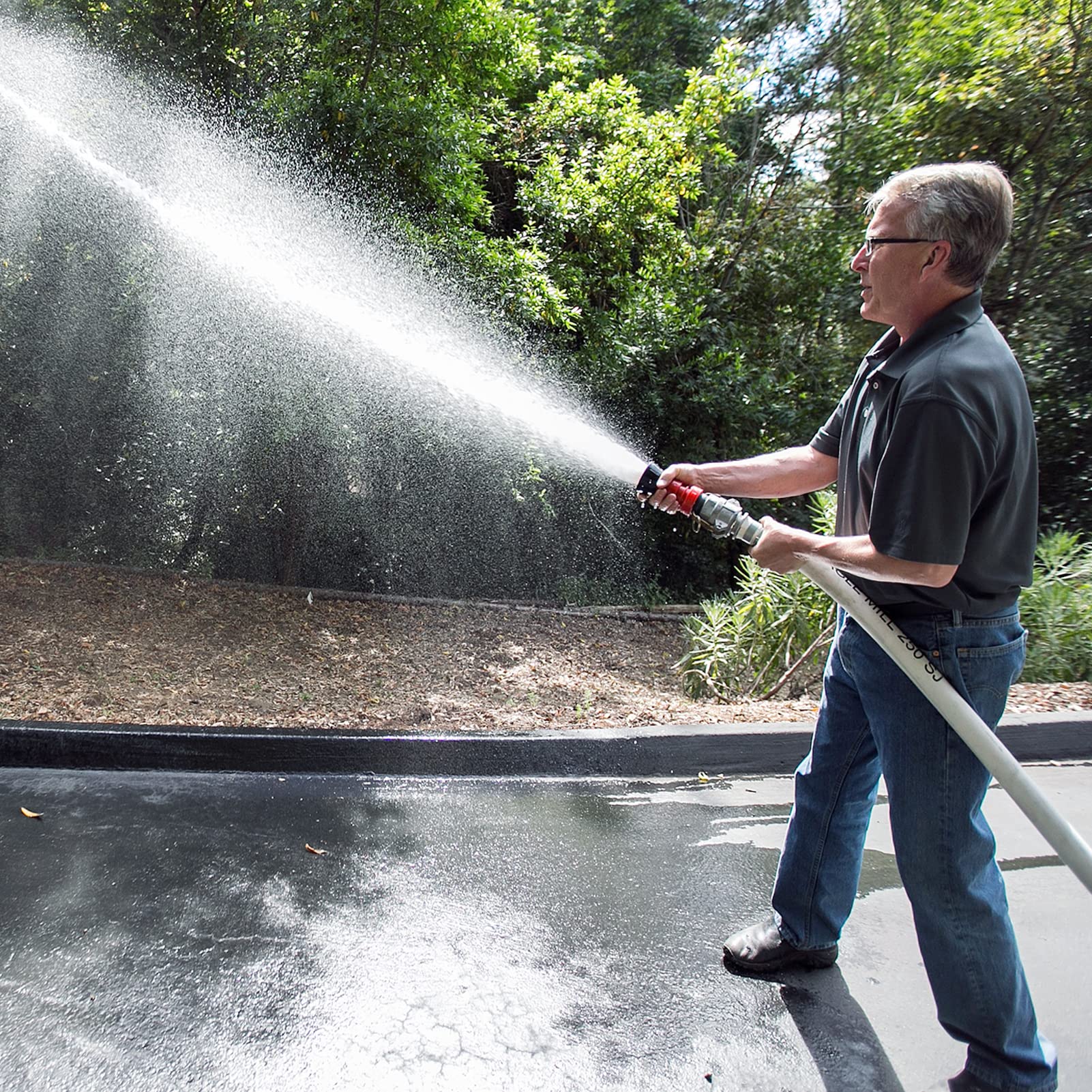NOVINO nozzle in firefighting context suggests reliable suppression and cooling.
