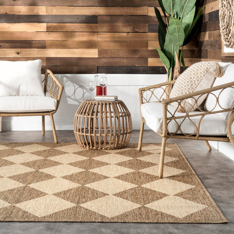 nuLOOM Sabina low-pile construction supports easy cleaning.