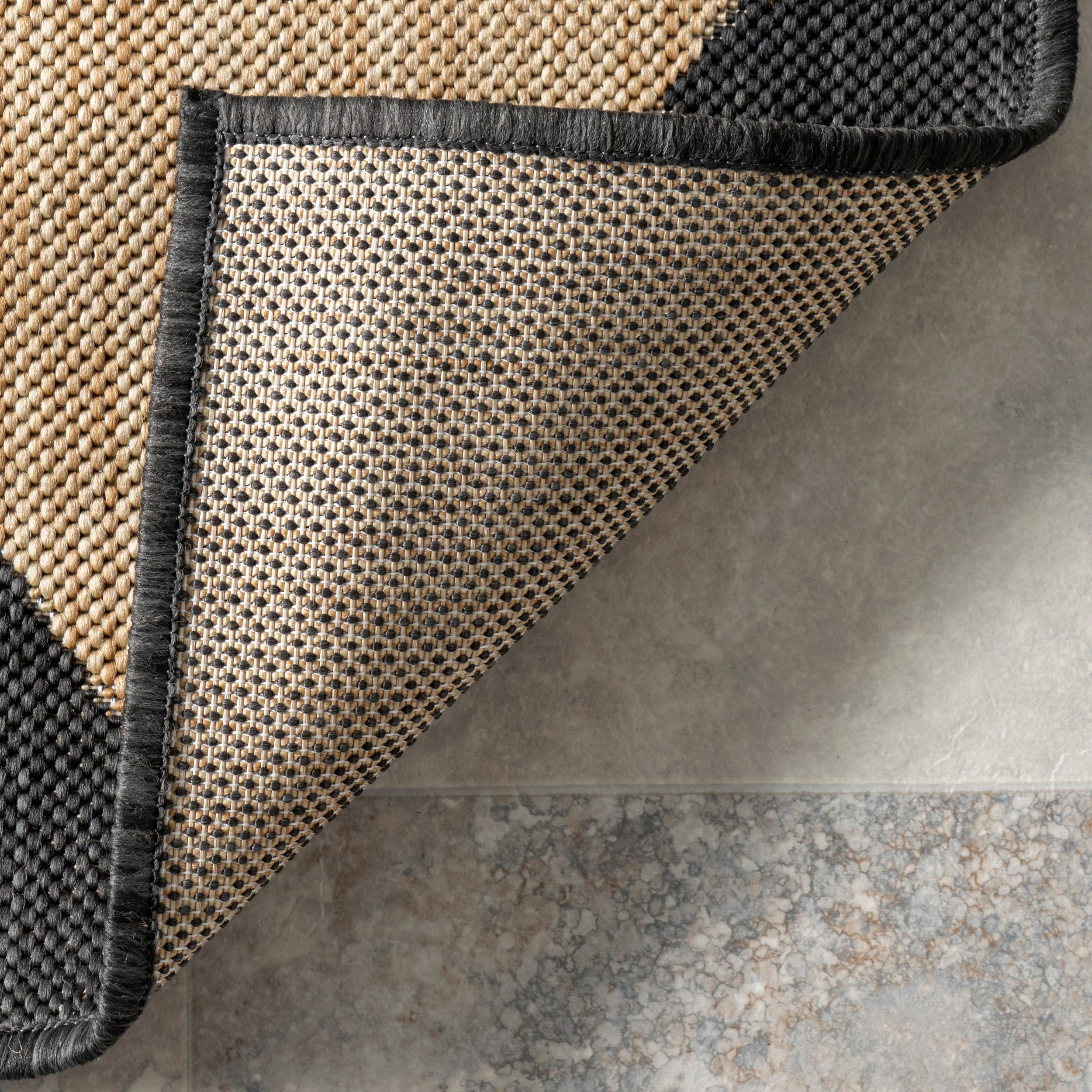 nuLOOM Sabina stain-resistant rug stands up to spills for busy homes.