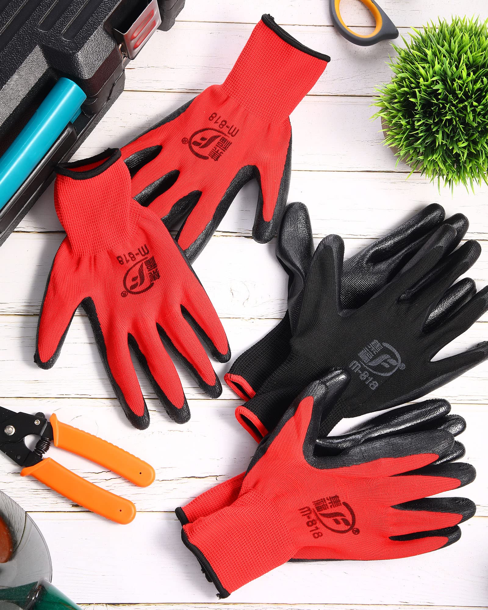 Nuogo ergonomic fit work gloves supporting precise and comfortable handling