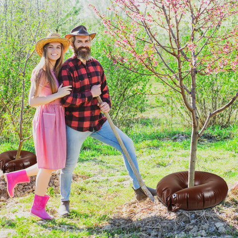 Nuogo 10-pack for multiple trees enables sharing with friends and family.