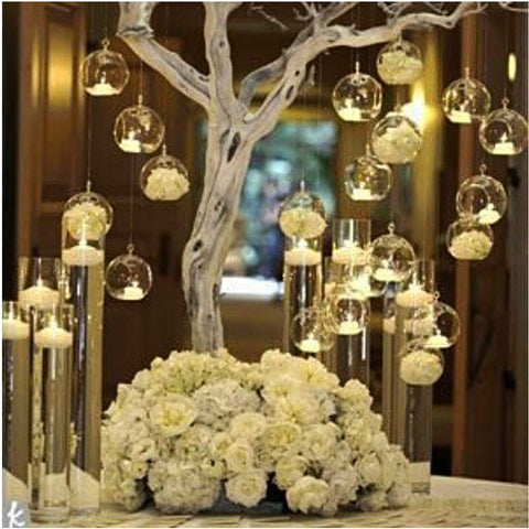 NUPTIO handmade glass globe showcases craftsmanship at weddings.