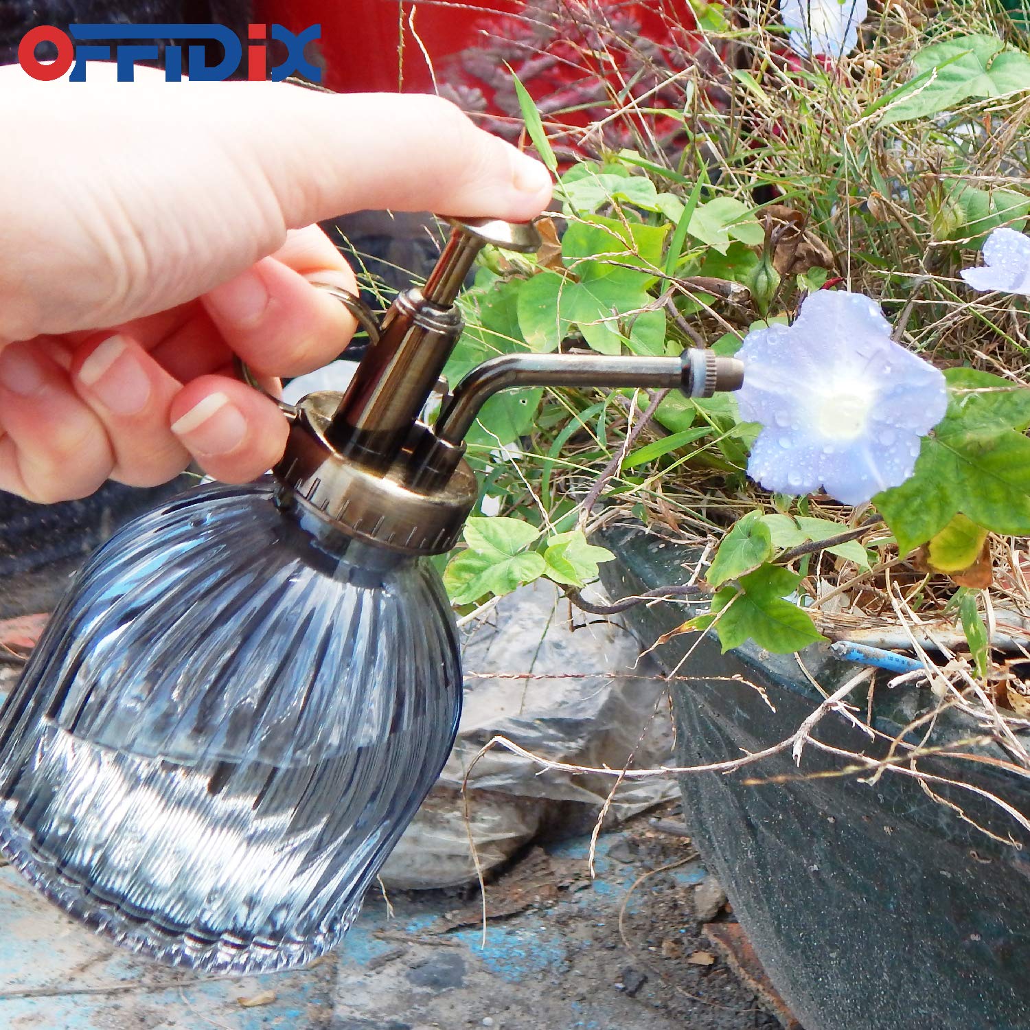 OFFIDIX Multi-use spray bottle supports cooling, cleaning, and misting tasks.