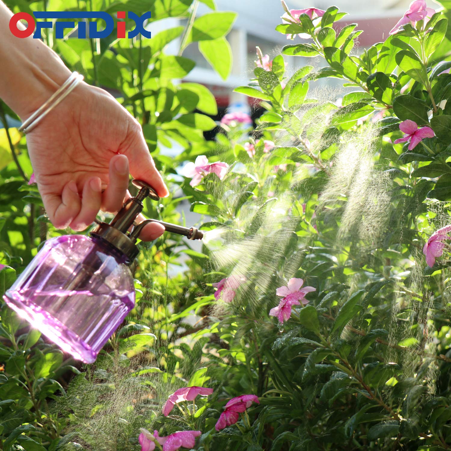 OFFIDIX multi-use sprayer suitable for garden cleaning and light refresh tasks.