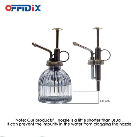 OFFIDIX One-hand sprayer enables easy watering while multitasking.