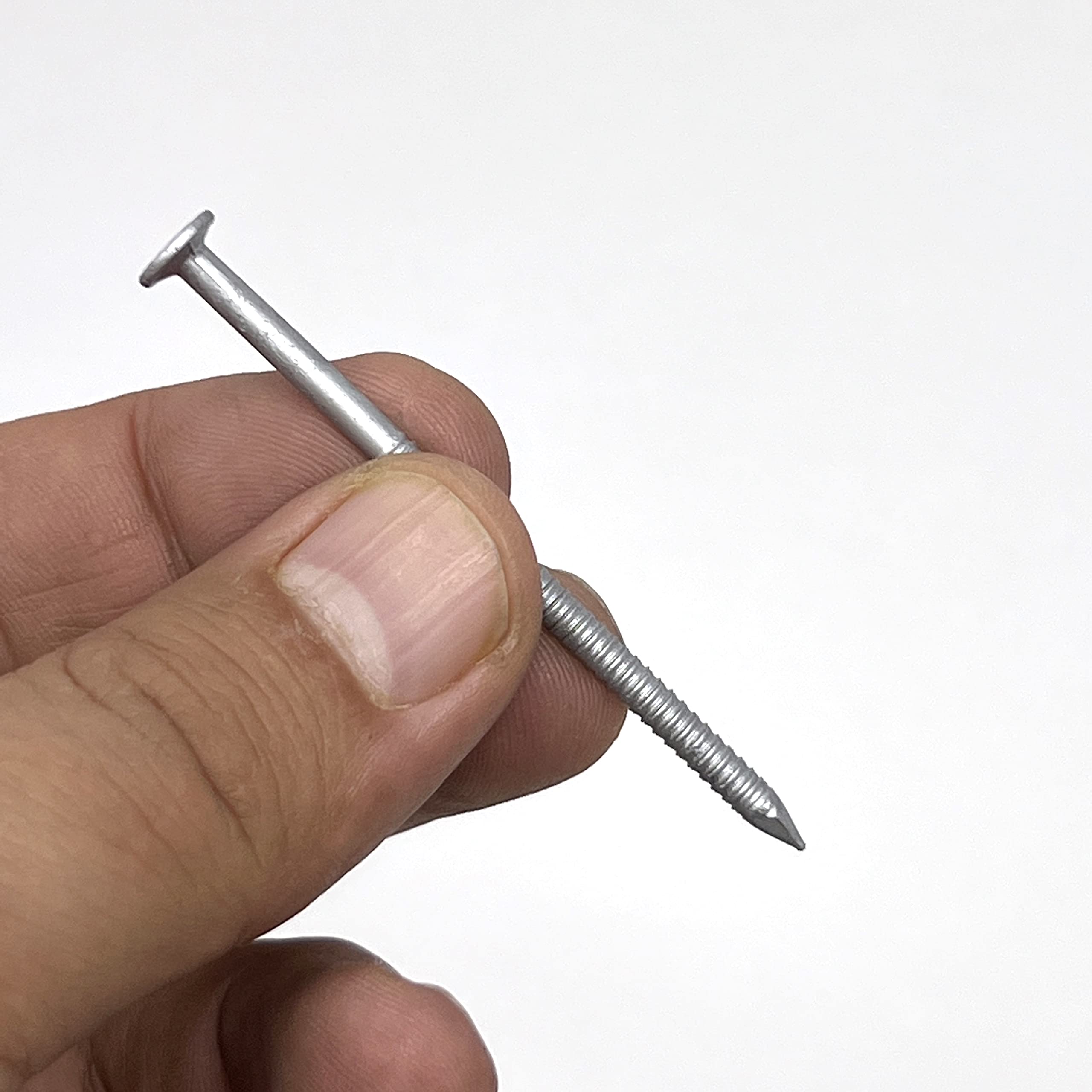 OHIY Huttig-Grip deck nails 106-count pack for contractor-grade projects.
