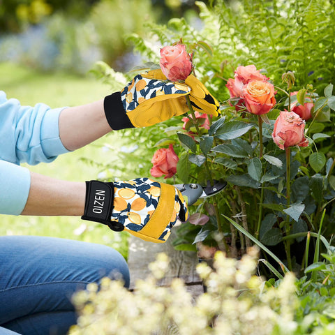 OIZEN cowhide gloves touchscreen-friendly fingertips for device use