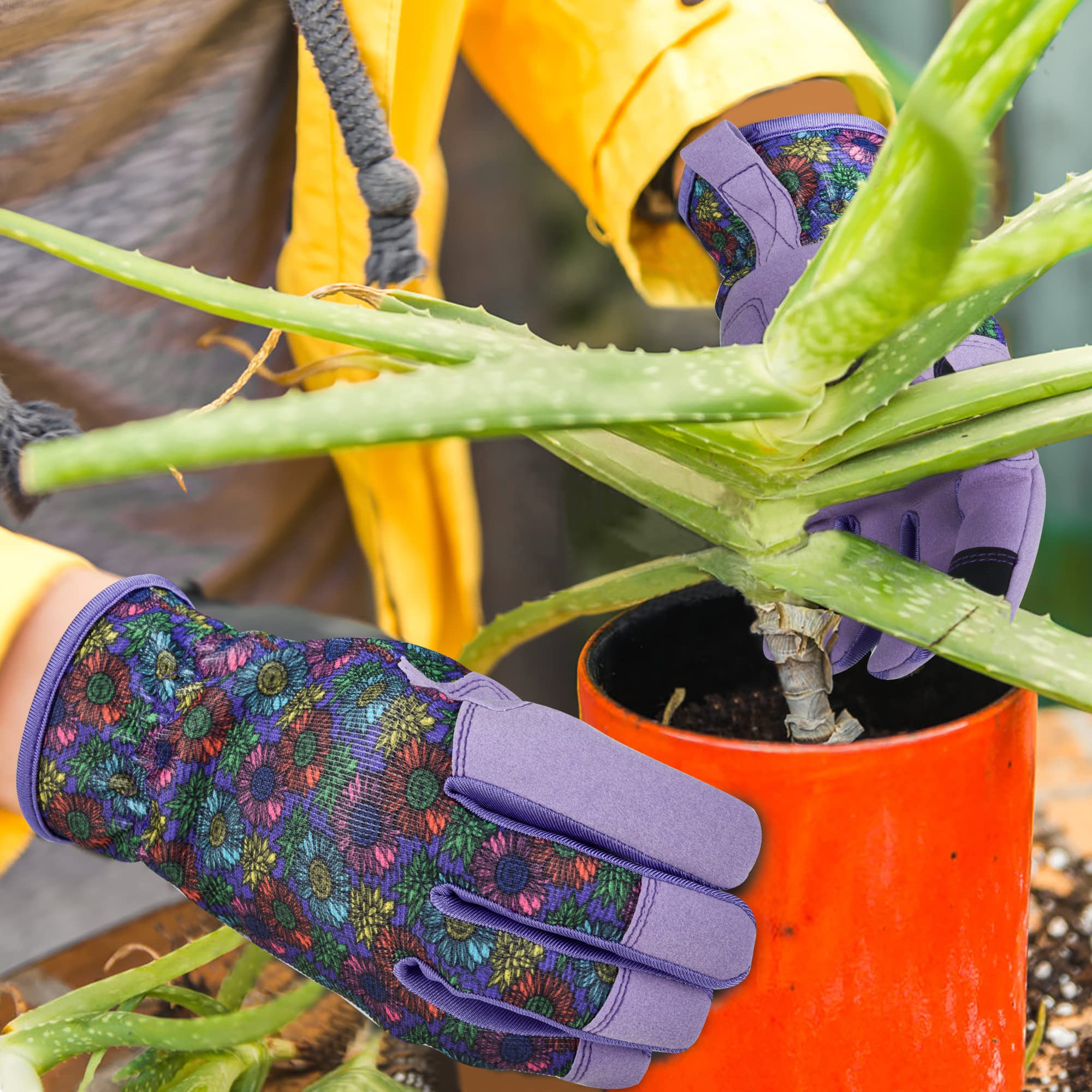 OIZEN gloves show reinforced seams and robust construction