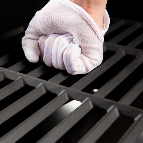 Oklagarden cast-iron grates with oil seasoning for nonstick feel