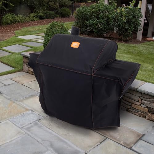 Oklahoma Joe's Tahoma cover on a grill keeps debris away.