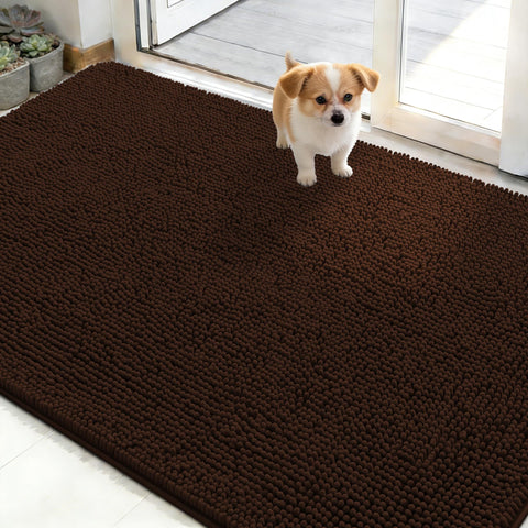 OLANLY dog door mat—chenille brown closeup for moisture absorption and dirt.