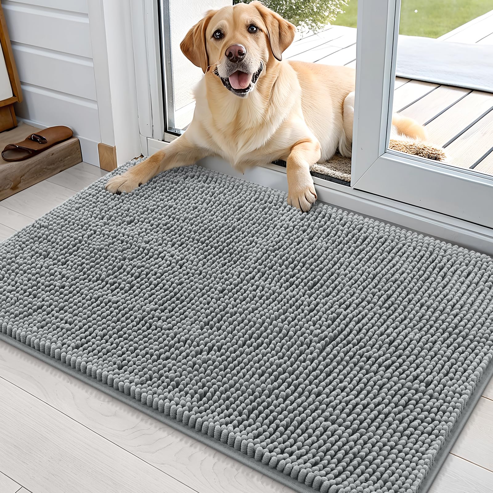 OLANLY dog door mat captures muddy paws at the 35x24 entryway, reducing indoor mess.