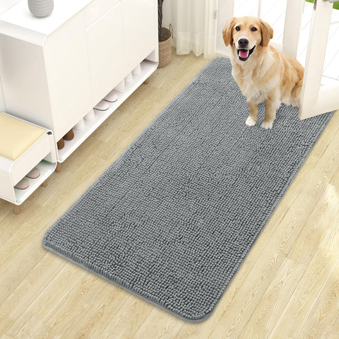 OLANLY dog door mat with muddy paws absorbs moisture to keep entryways clean.