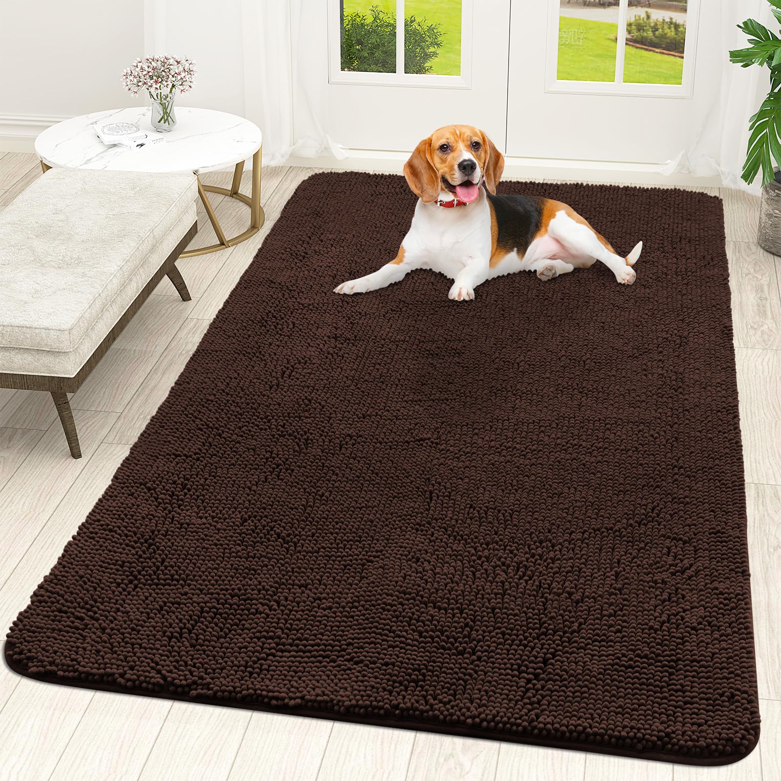 OLANLY dog door mat absorbs muddy paws and reduces tracking at entryways.