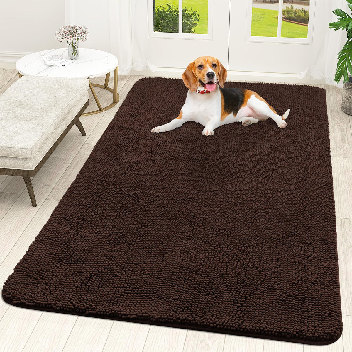 OLANLY dog door mat absorbs muddy paws and reduces tracking at entryways.