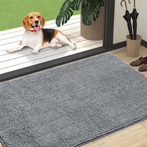 OLANLY dog door mat with muddy-paws fibers traps moisture at the entry.