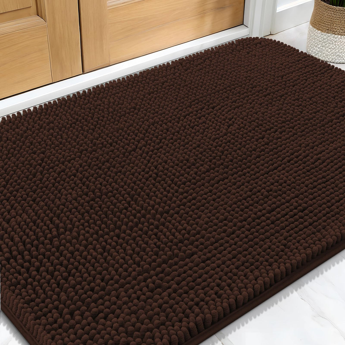 OLANLY Dog Door Mat front view highlights absorbent chenille for muddy paws.