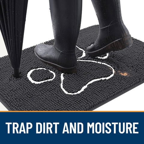OLANLY door mat absorbs moisture and dirt, keeping entryways clean and dry.