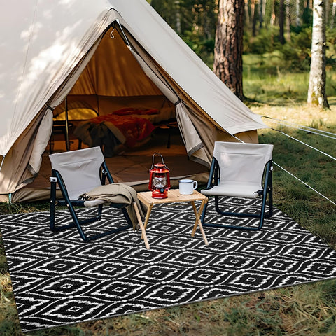 OLANLY outdoor rug offers gentle underfoot softness for barefoot lounging.