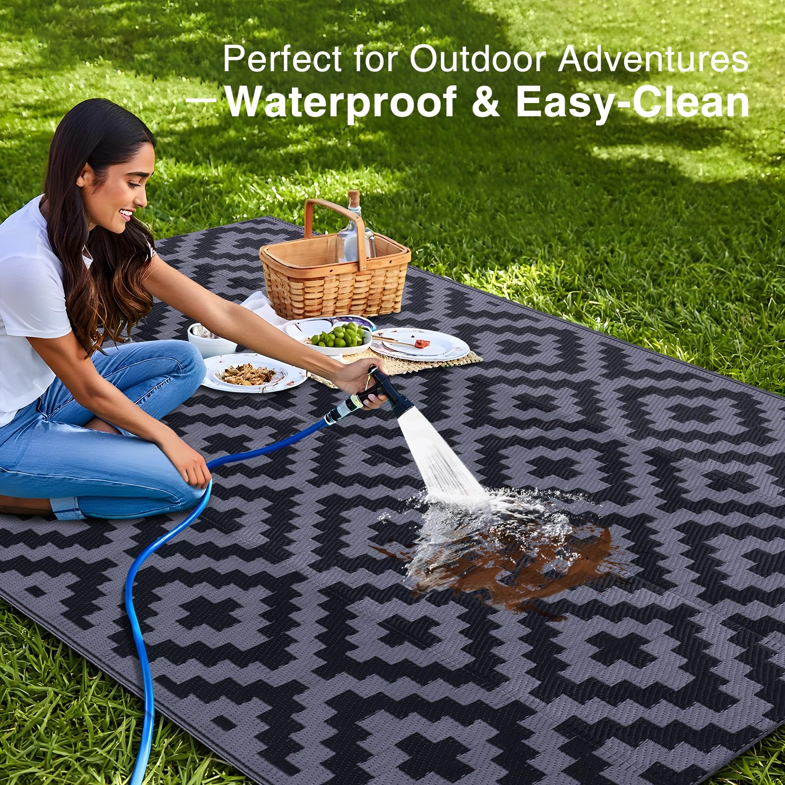 OLANLY UV-protected outdoor carpet preserves vibrant black and grey tones outdoors