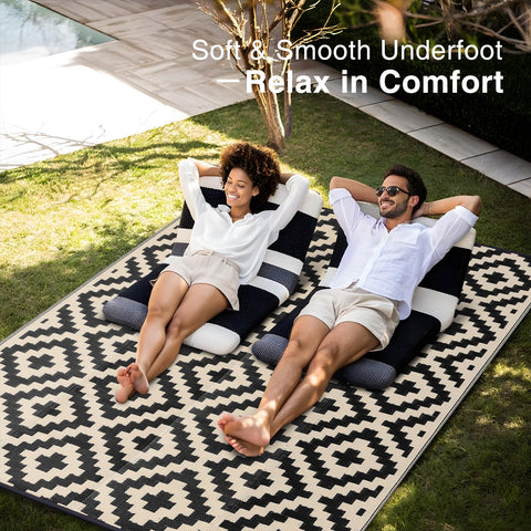 OLANLY rug color remains vibrant under sun thanks to UV protection.
