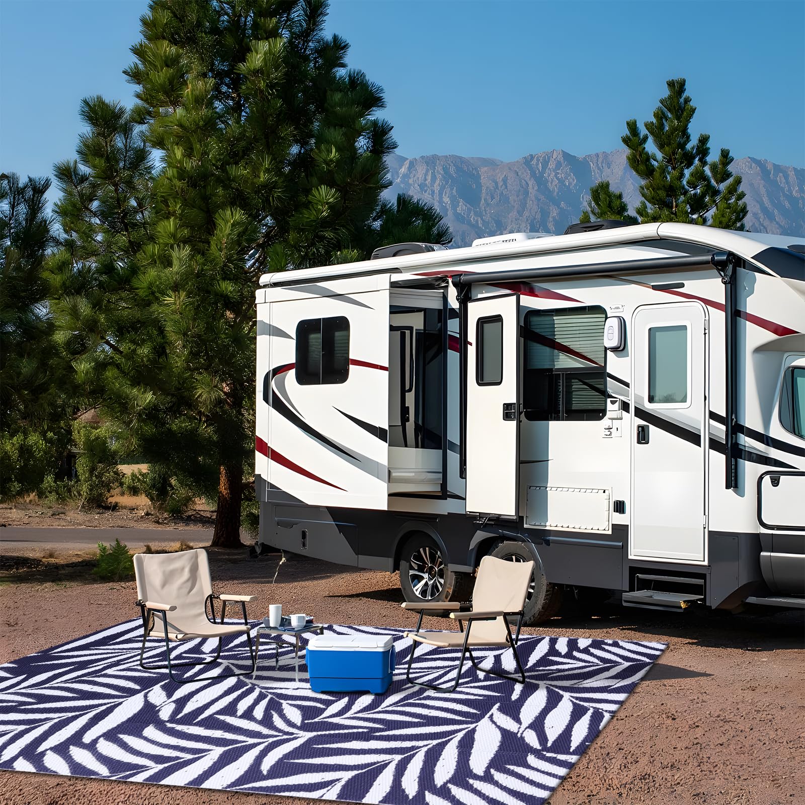 OLANLY outdoor mat for camping or picnics surfaces